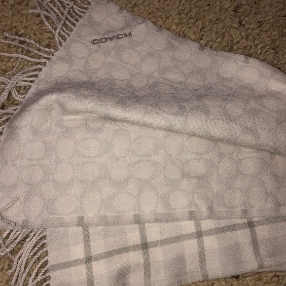 Scarf - Picture 2 of 2